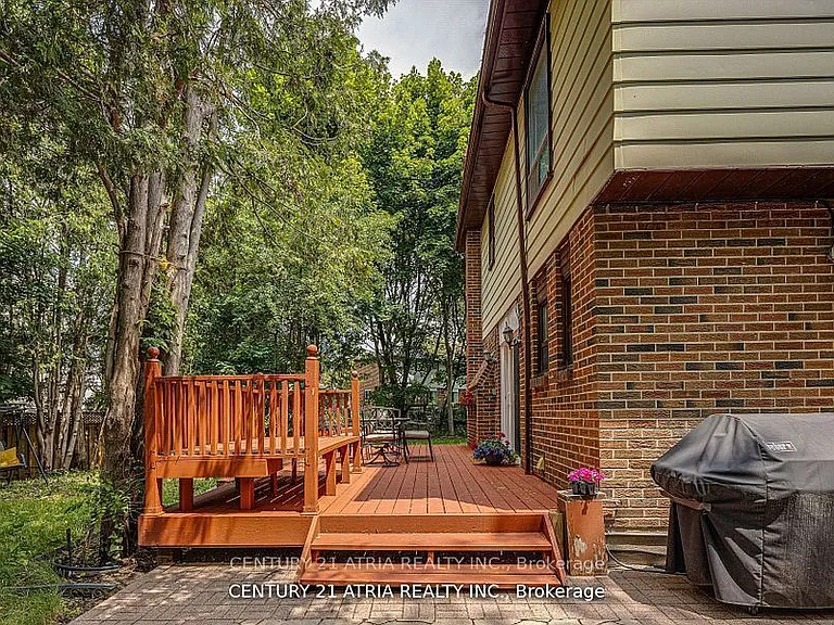 18 Hester Ct — Photo 29