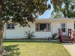 1155 4th St, Marion, IA 52302