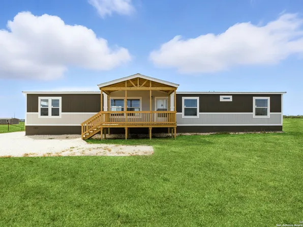 2312 Stevens Rd, Somerset, TX 78069