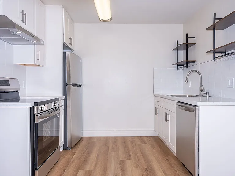 45 Tamal Vista Blvd — Photo 14