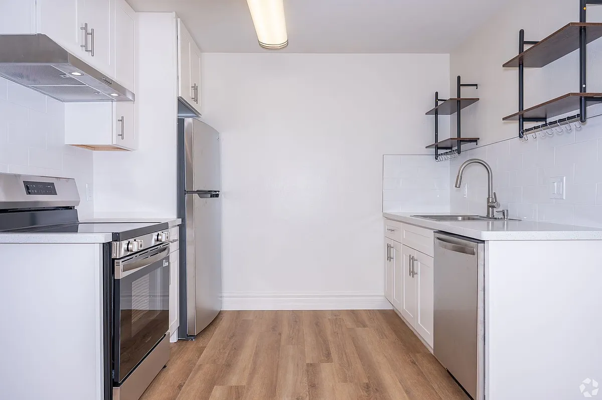 Building Photo - 45 Tamal Vista Blvd #625