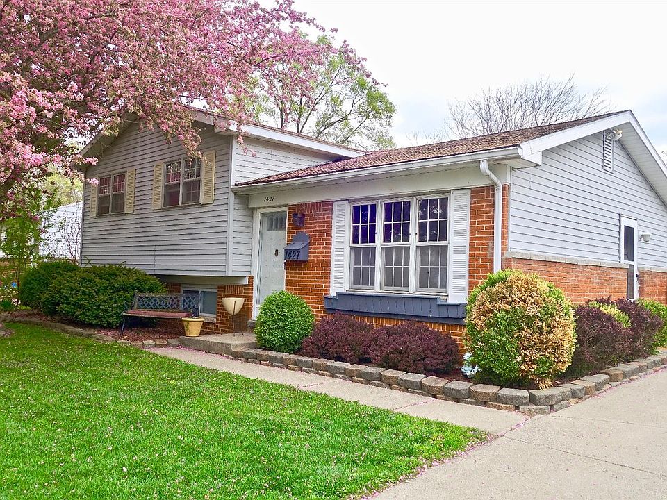 1st image of 1427 Glengrove Ave