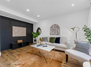 1255 Upper Gage Ave #10, Hamilton, ON L8W3C7