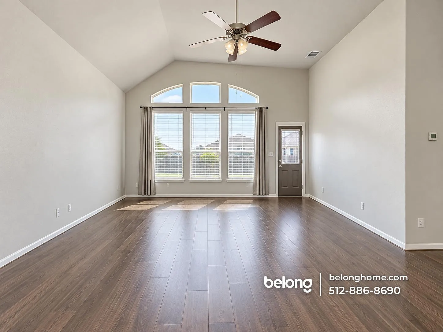 3 bed, 2.0 bath, 2268 sqft, $2,515 — Photo 2