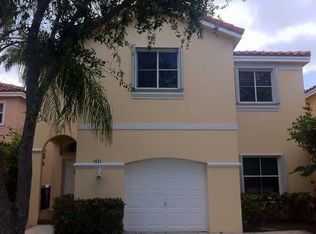 1821 E Trafalgar Cir, Hollywood, FL 33020