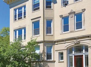 104 Pleasant St #2, Brookline, MA 02446