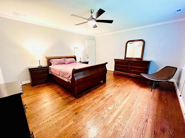 10912 Martingale Ct — Photo 13