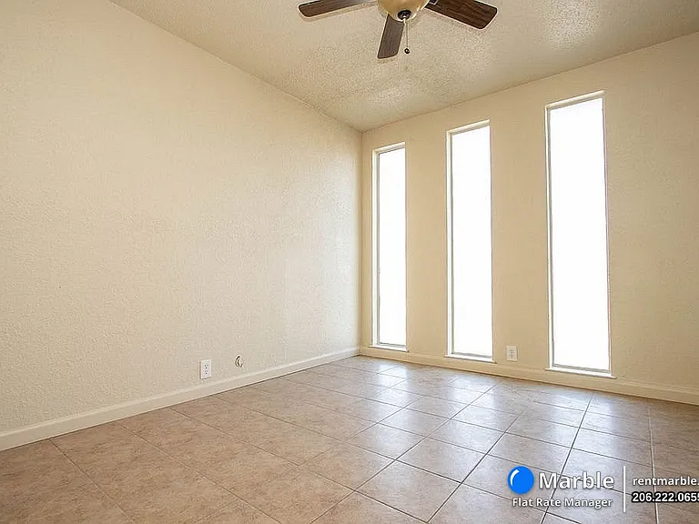 847 E Main St #4 — Photo 19