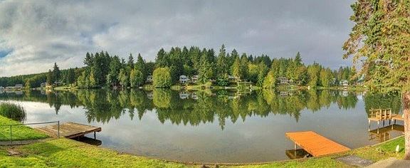 3rd image of 580 SE Crescent Dr