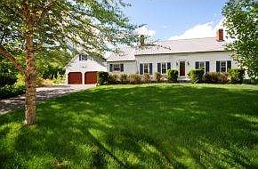 Close to parks and trails too