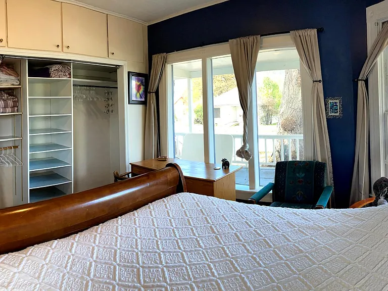 HUGE closet with LOTS of drawers!