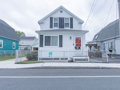 44 Carolyn St, Lowell, MA, 01850