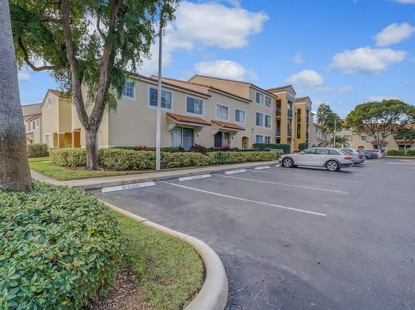 123 Yacht Club Way #107, Hypoluxo, FL 33462
