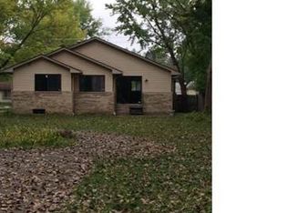 19217 Melrose Ave, Southfield, MI 48075