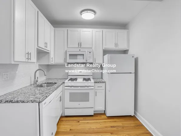 1527 W Estes Ave #5B, Chicago, IL 60626
