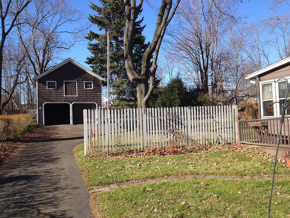 28 N Elm St Wallingford CT Zillow