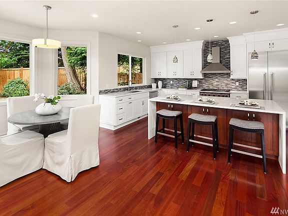 5th image of 515 97th Ave NE