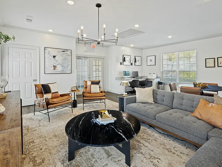 Theater Street Apartments — Photo 24