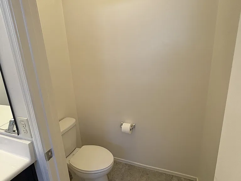 551 S Courts Redford Dr — Photo 34