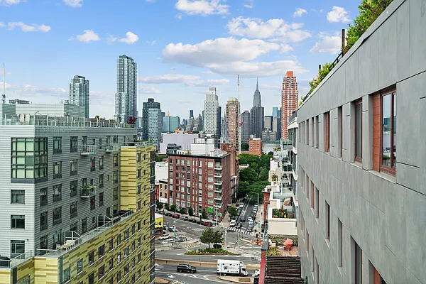 Rented by Nest Seekers International | media 16