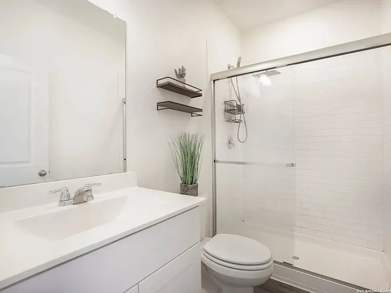 5214 Winding Strm — Photo 8