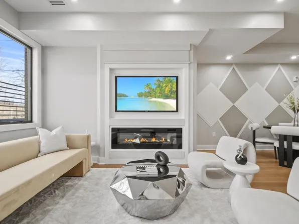 160 Central Avenue image 3 of 31