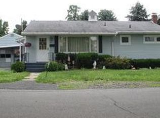 911 55th St, Altoona, PA 16601