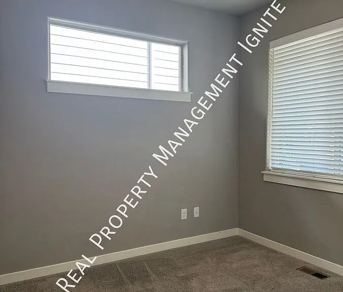 3751 SW Coyote Ln — Photo 15