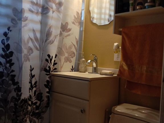 4th image of 9640 Bridgeport Way SW #3