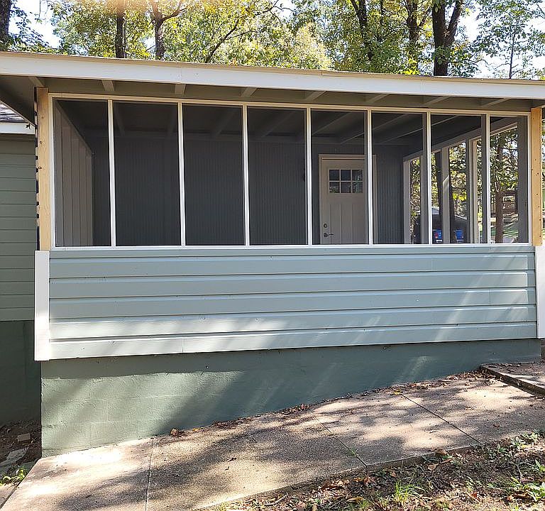 2nd image of 45 Whippoorwill Rdg