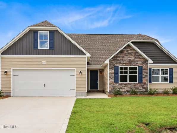 514 Orchard Creek Drive, Richlands, NC 28574