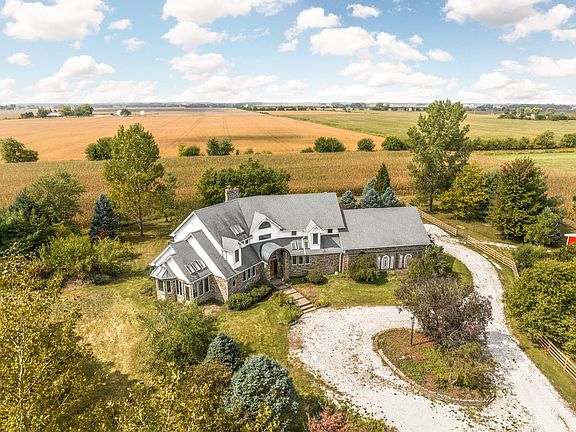 2nd image of 3450 N County Road 300 E