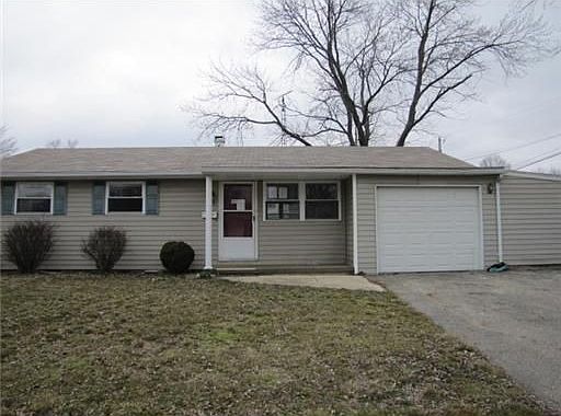 2nd image of 909 Mayfield Dr