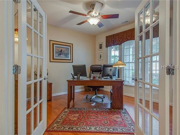 5th image of 10 Abbotsbury Pl
