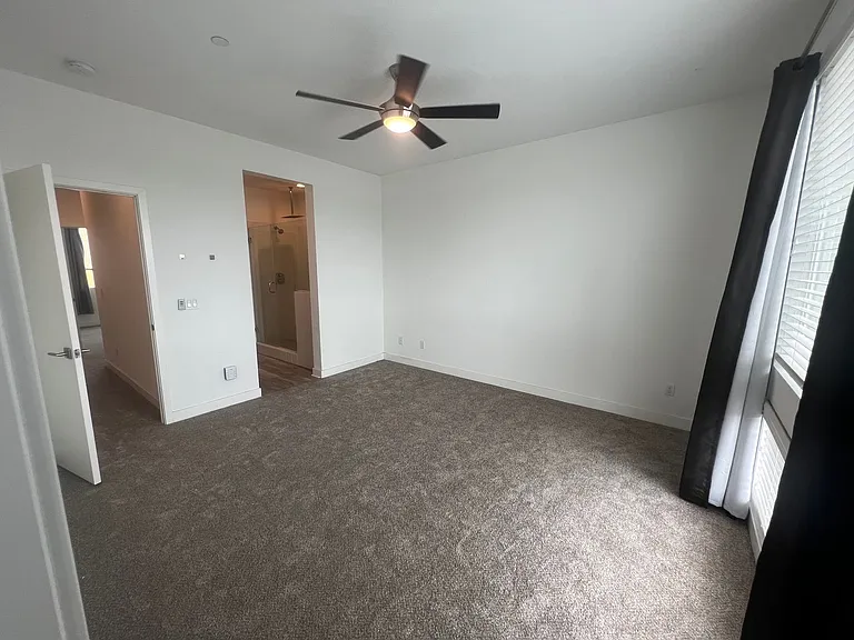 752 Shoreline Rd — Photo 26