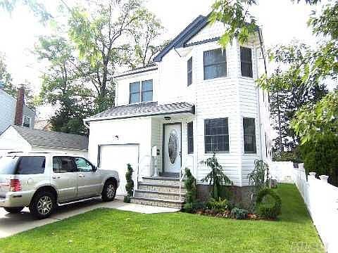 Gorgeous Colonial in prestigious sd #20