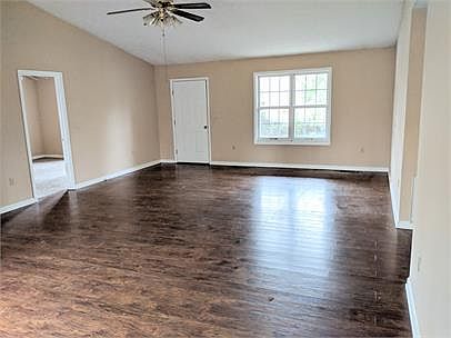 3rd image of 2148 Keno Dr
