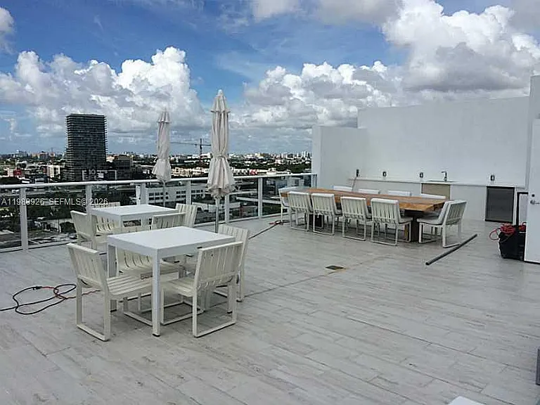 4250 Biscayne Blvd #1414 — Photo 34