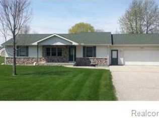 327 Sears St, Beaverton, MI 48612