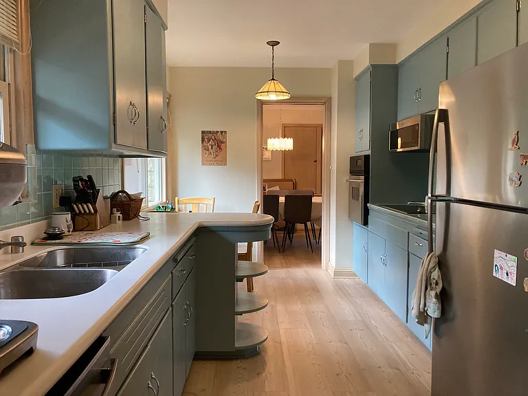 Eat-in kitchen with new appliances