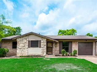 215 Wake Dr, Richardson, TX 75081