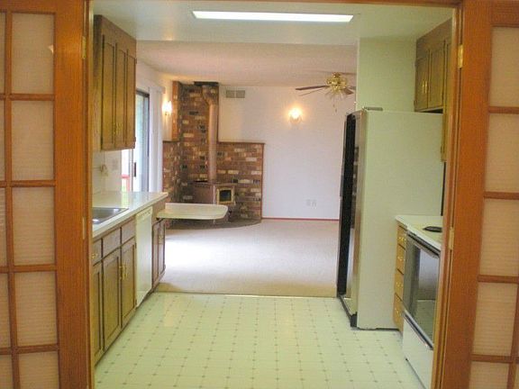 5th image of 8826 NE 161st Pl