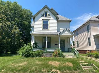 1026 W Decatur St, Decatur, IL 62522