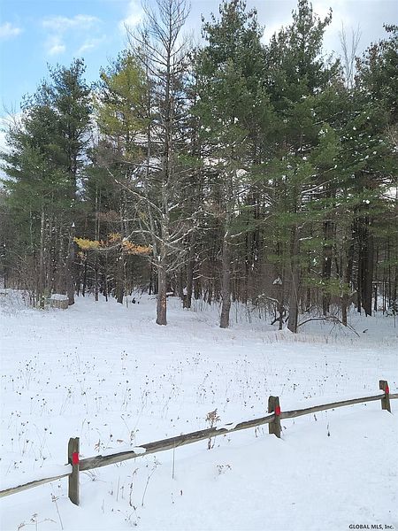 4th image of 265 GATES HILL Road