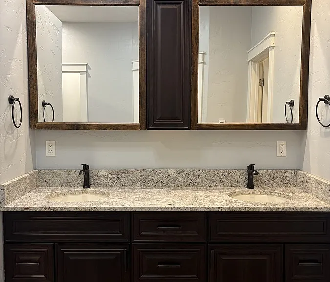 682 W Criterion St — Photo 15