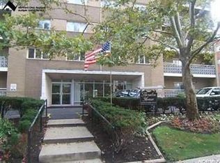3333 Warrensville Center Rd APT 102, Shaker Heights, OH 44122