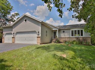 8714 Riley Rd, Wonder Lake, IL 60097