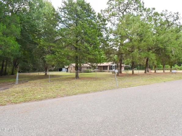 11137 PINE ESTATES Drive, Jacksonville, FL 32218