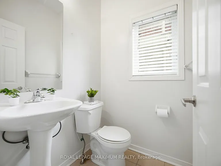162 Gentile Cir — Photo 23