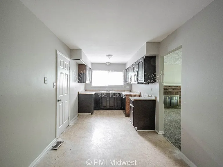 3026 Osceola Ln — Photo 13
